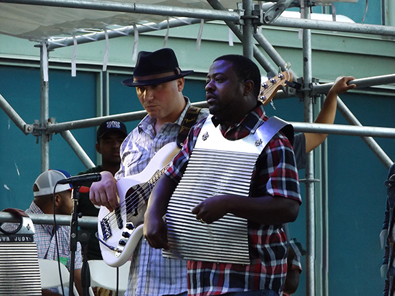 Chubby-Carrier-Bayou-Swamp-Band-Waterfront-Blues-Festival2
