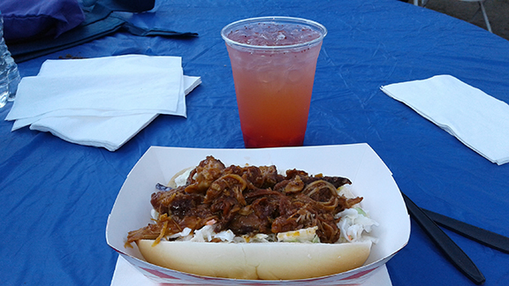 pulled-pork-sandwich-lemonads-Waterfront-Blues-Festival