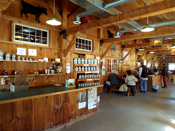 Williams-Farm-Sugarhouse-Deerfield4