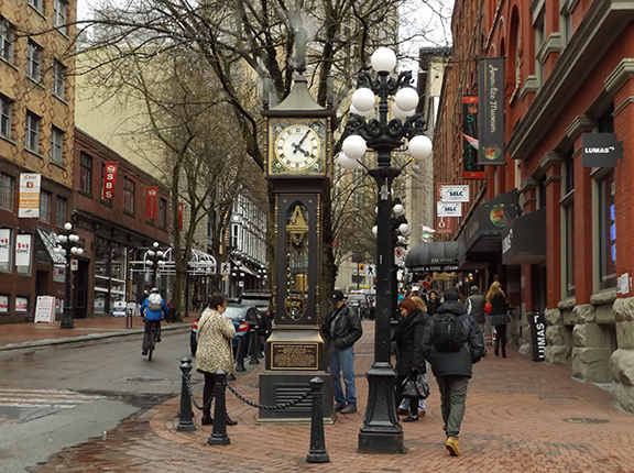 Gastown-Steam-Clock-Vancouver-British-Columbia5
