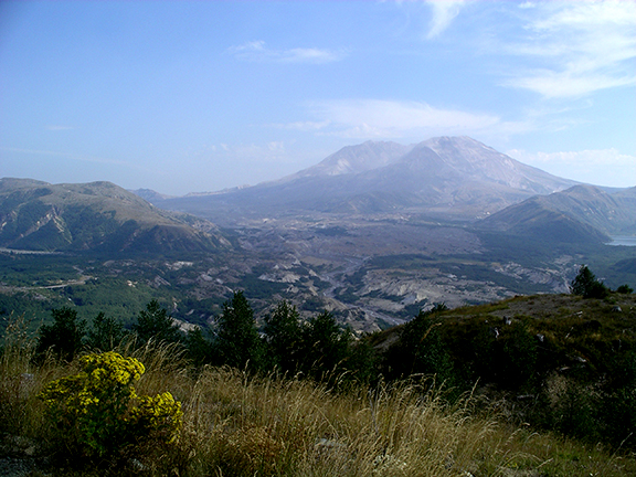 Mount-Saint-Helens-in-2006-10