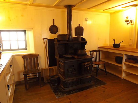 Mount-Washington-Tip-Top-House4