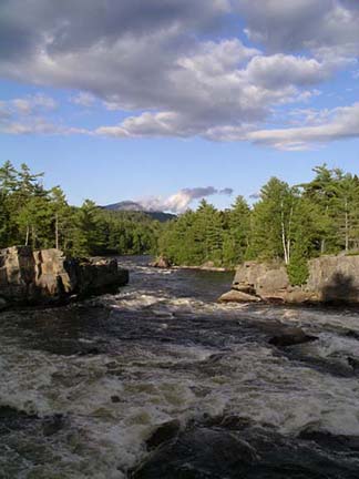 Penobscot-River-and-Mount-Kathadin-near-Millinocket-Maine