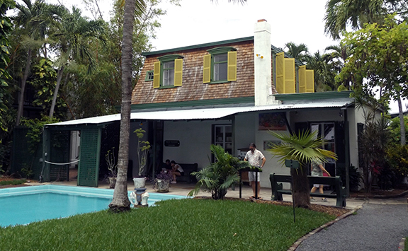 pool-Ernest-Hemingway-House-Museum-Key-West