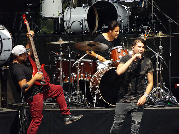 Soulfest-Manic-Drive