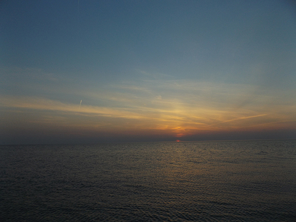 sunset-Presque-Isle-Lighthouse-Erie-Pennsylvania10