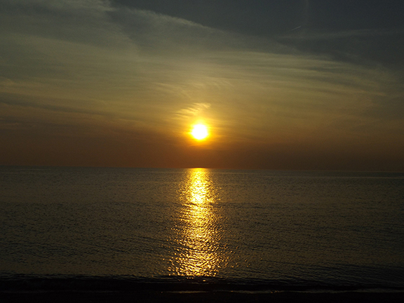 sunset-Presque-Isle-Lighthouse-Erie-Pennsylvania3
