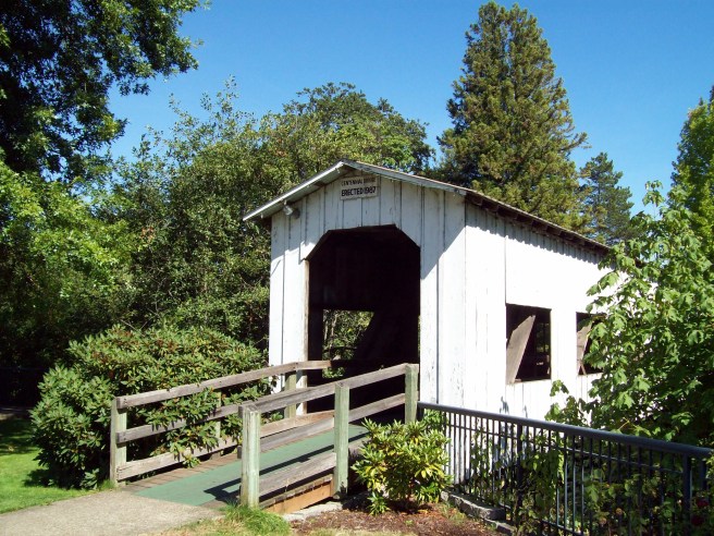 Centennial-Covered-Bridge-Cottage-Grove