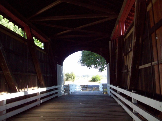 Currin-Covered-Bridge-near-Cottage-Grove2