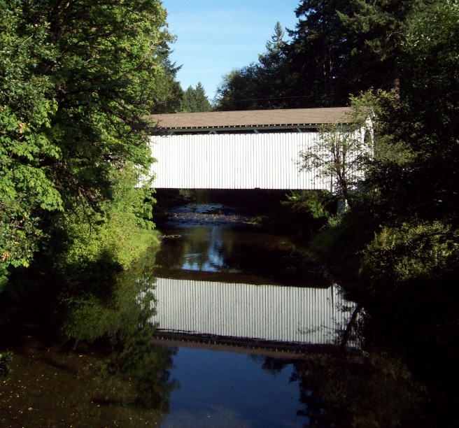 Mosby-Creek-Covered-Bridge-near-Cottage-Grove2