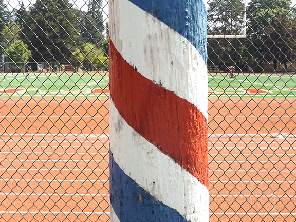 worlds-largest-barber-pole-Forest-Grove-Oregon